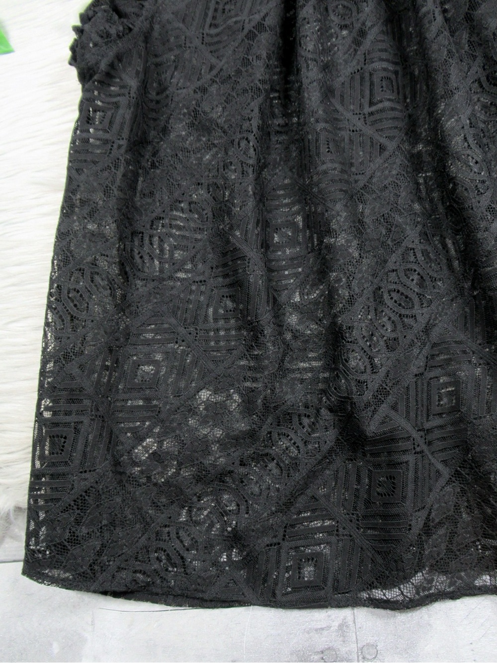 FRAME Mock Neck Geo Lace Sheer Ruffle  Sleeve Button Back Blouse - Size Medium - Picture 6 of 12